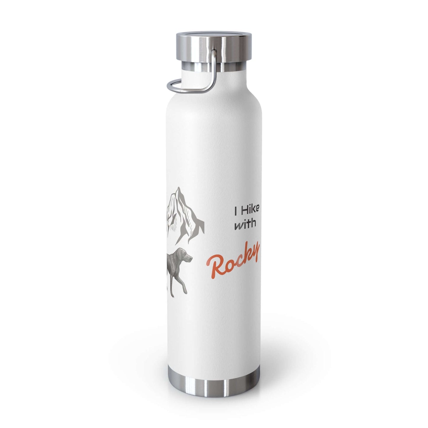 Personalized hiking bottle featuring mountains and a dog, perfect for outdoor enthusiasts.