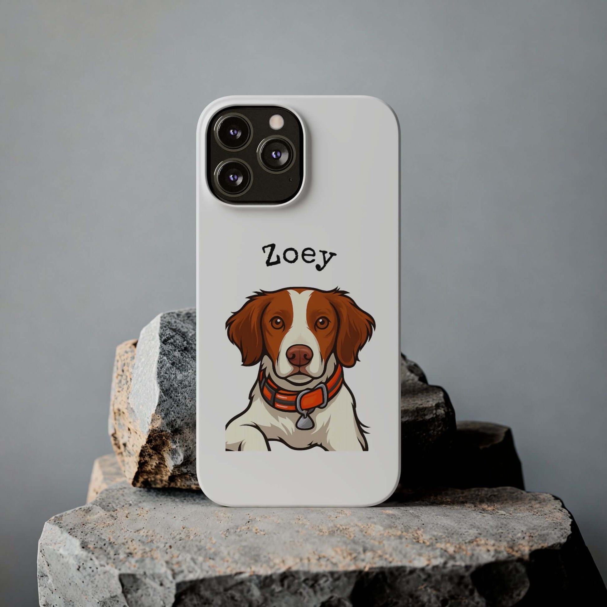 Custom cartoon dog phone case featuring a beagle named Zoey on a stylish white background.
