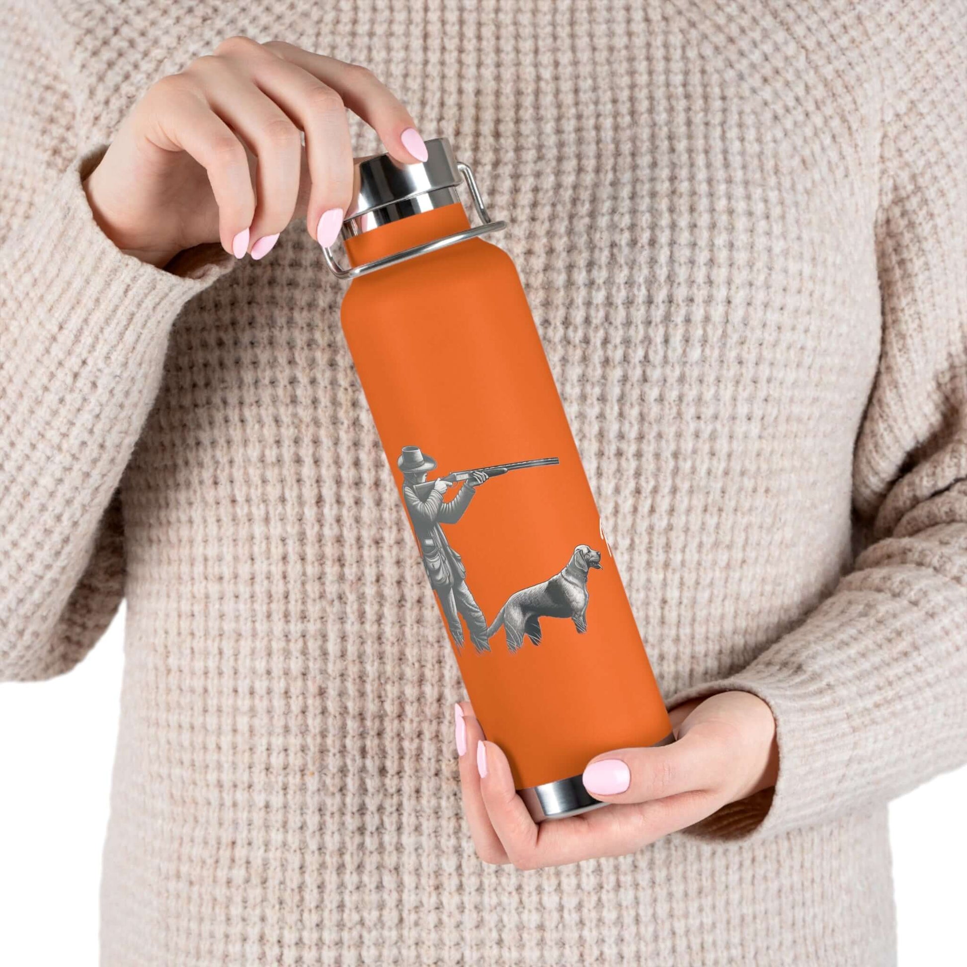 Personalized copper vacuum insulated bottle with hunter and dog design, perfect for outdoor adventures.