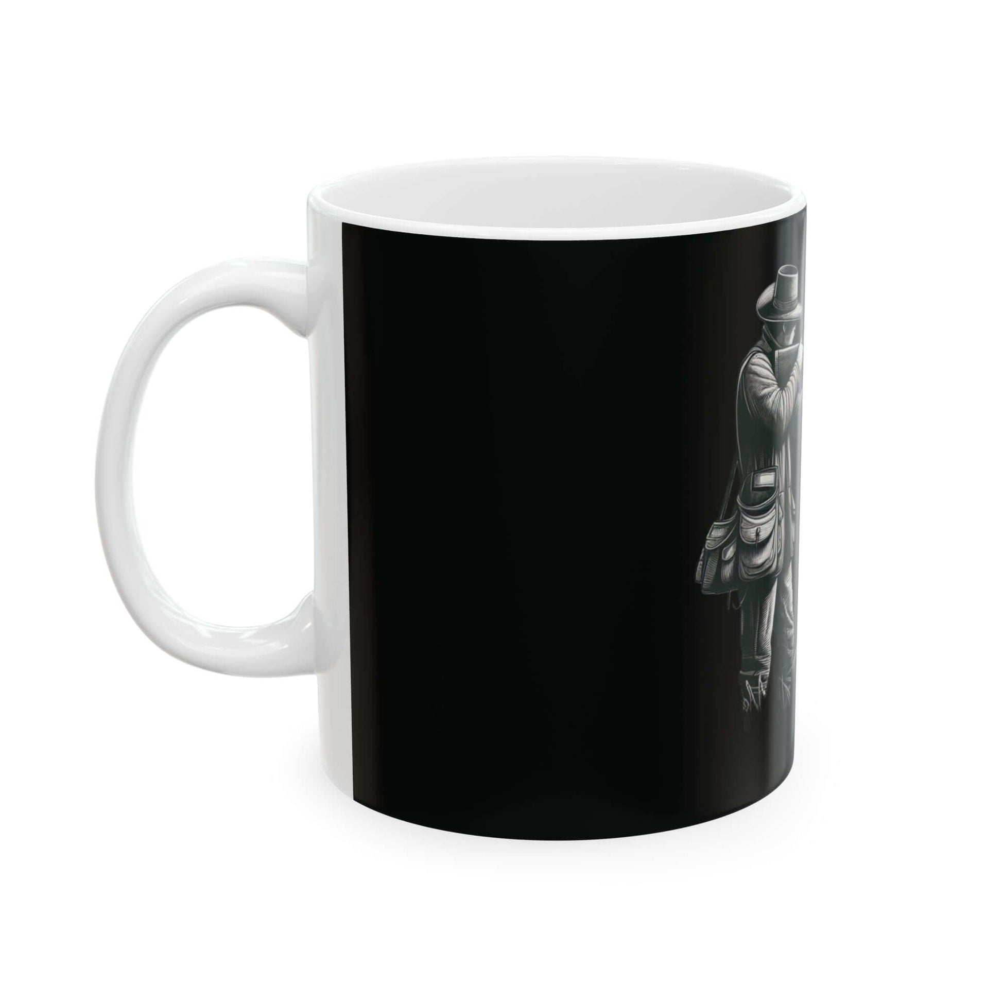 Personalized black hunting mug featuring a rugged outdoor design, perfect for coffee lovers and adventurers.