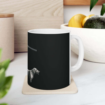 Personalized black hunting mug featuring a dog design, perfect for outdoor enthusiasts and coffee lovers.