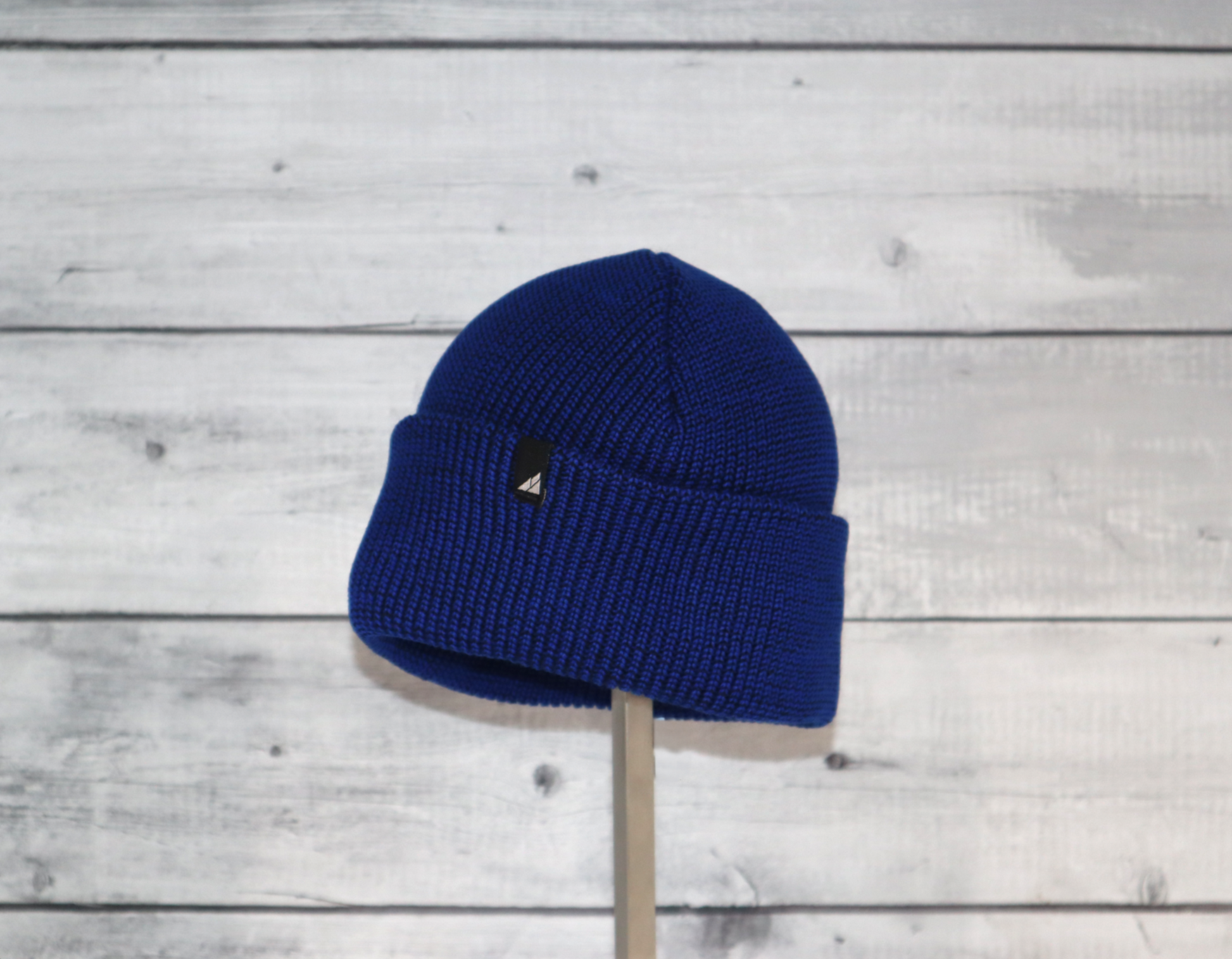 Child Acrylic Cuff Hat – Soft Knit Beanie for Kids in blue, perfect for winter adventures.