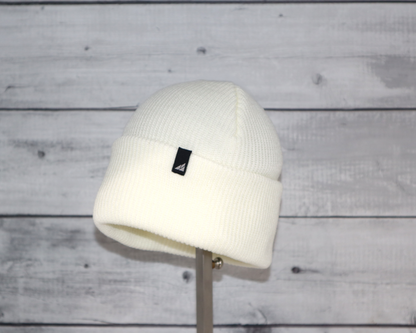 Child Acrylic Cuff Hat – Soft Knit Beanie for Kids in white, perfect for winter adventures.