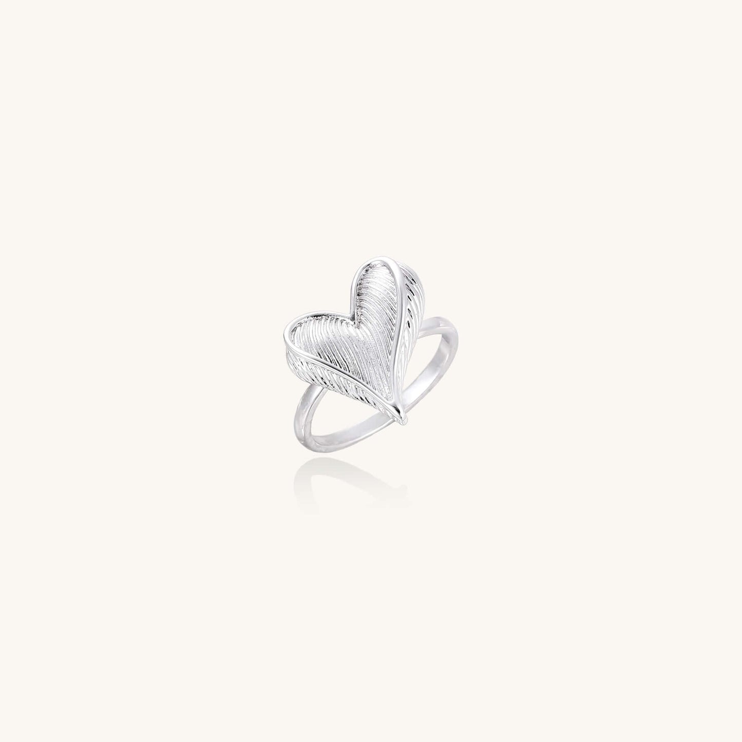 Feathered Heart Ring in 18K Gold, featuring a 16.2mm top width and feathered textures in a delicate heart design.