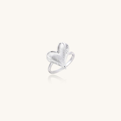 Feathered Heart Ring in 18K Gold, featuring a 16.2mm top width and feathered textures in a delicate heart design.