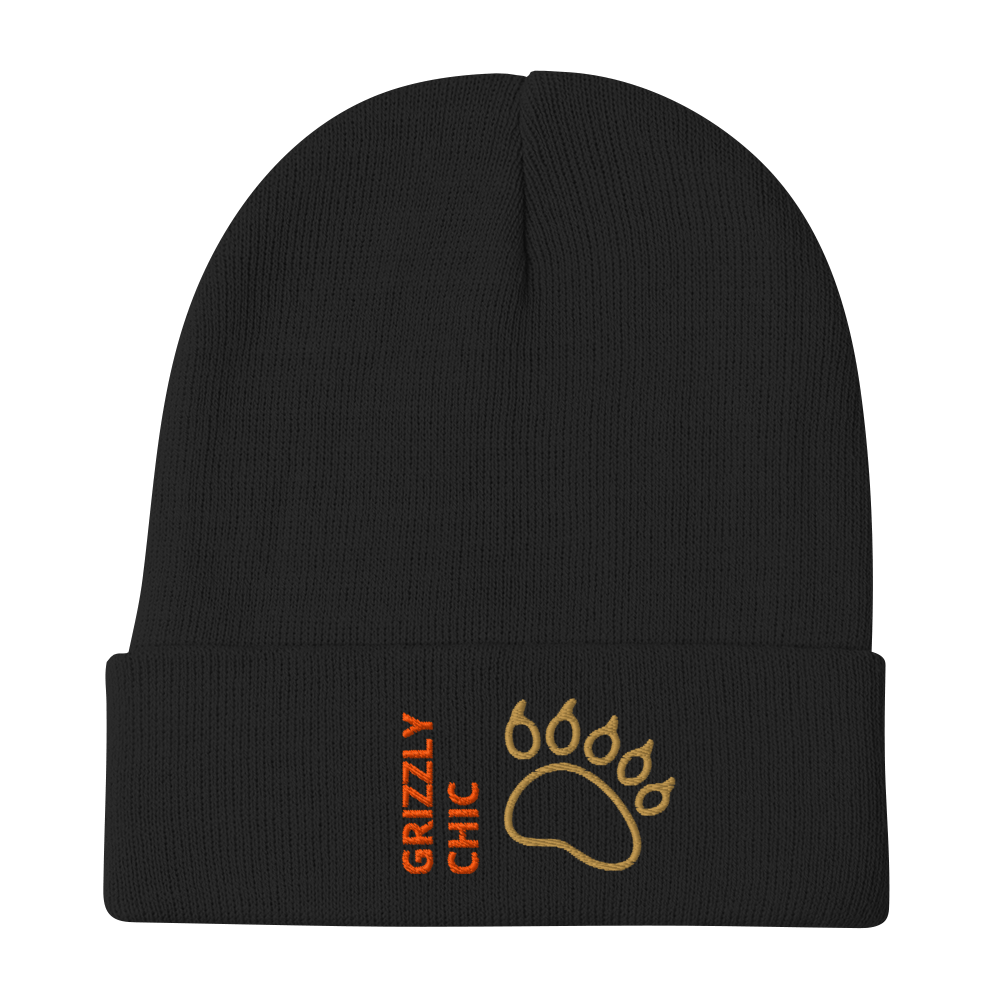 Bear Beanie – Embroidered Knit Hat with Custom Text featuring a bear paw design and stylish lettering.