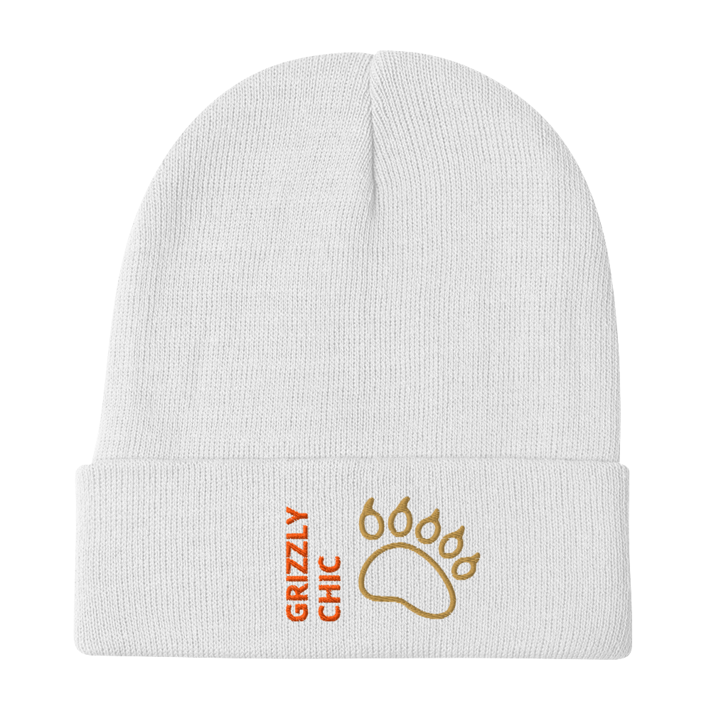 Bear Beanie – Embroidered Knit Hat with Custom Text featuring a stylish bear paw design.