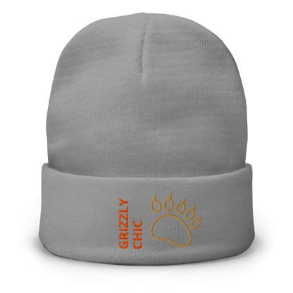 Bear Beanie – Embroidered Knit Hat with Custom Text featuring a stylish bear paw design.